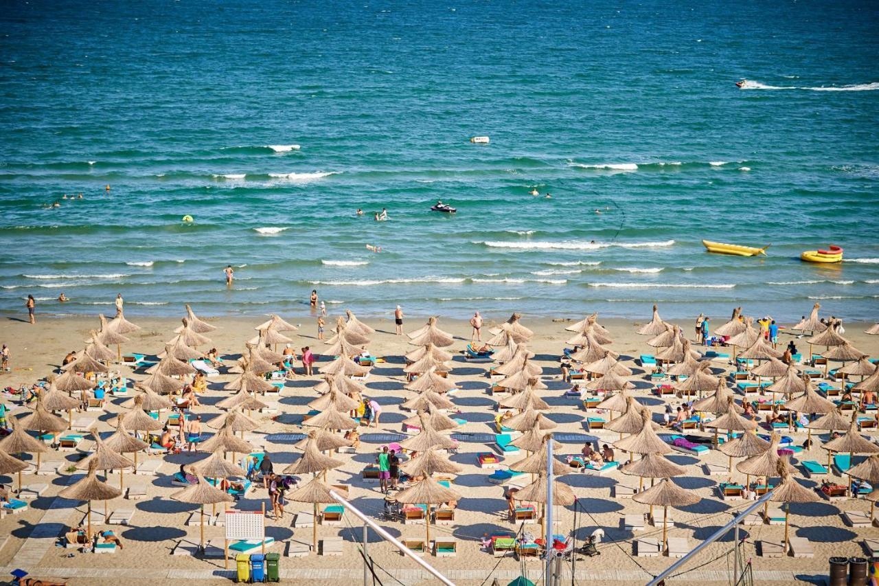 Sea la Vie 2BR Apt Spa n Pool ALEZZI Beach resort Năvodari Zewnętrze zdjęcie