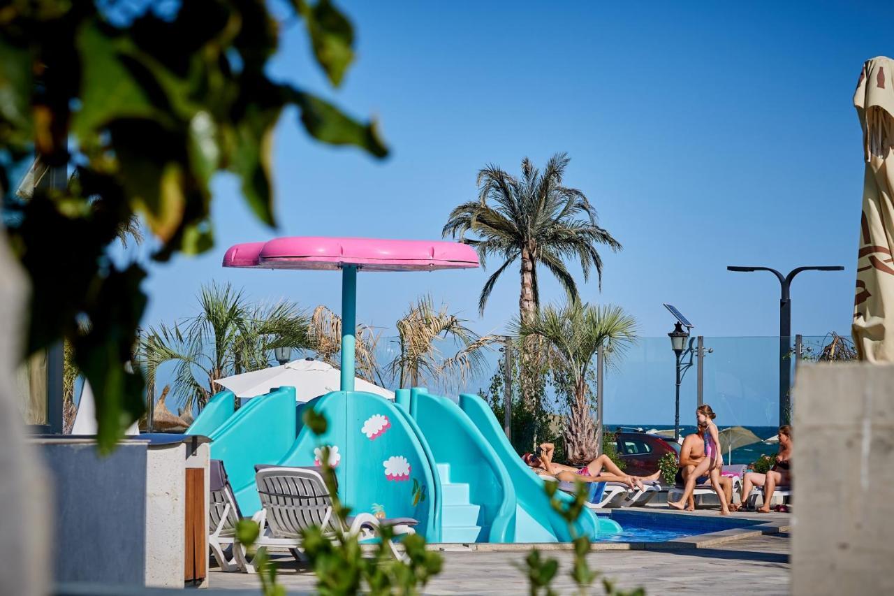 Sea la Vie 2BR Apt Spa n Pool ALEZZI Beach resort Năvodari Zewnętrze zdjęcie