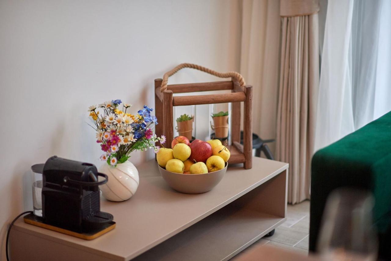 Sea la Vie 2BR Apt Spa n Pool ALEZZI Beach resort Năvodari Zewnętrze zdjęcie