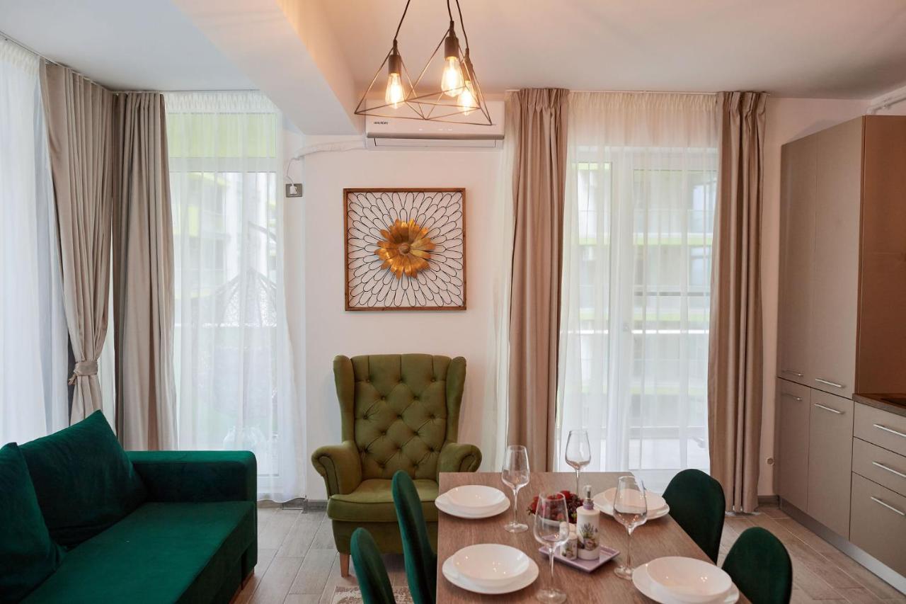 Sea la Vie 2BR Apt Spa n Pool ALEZZI Beach resort Năvodari Zewnętrze zdjęcie