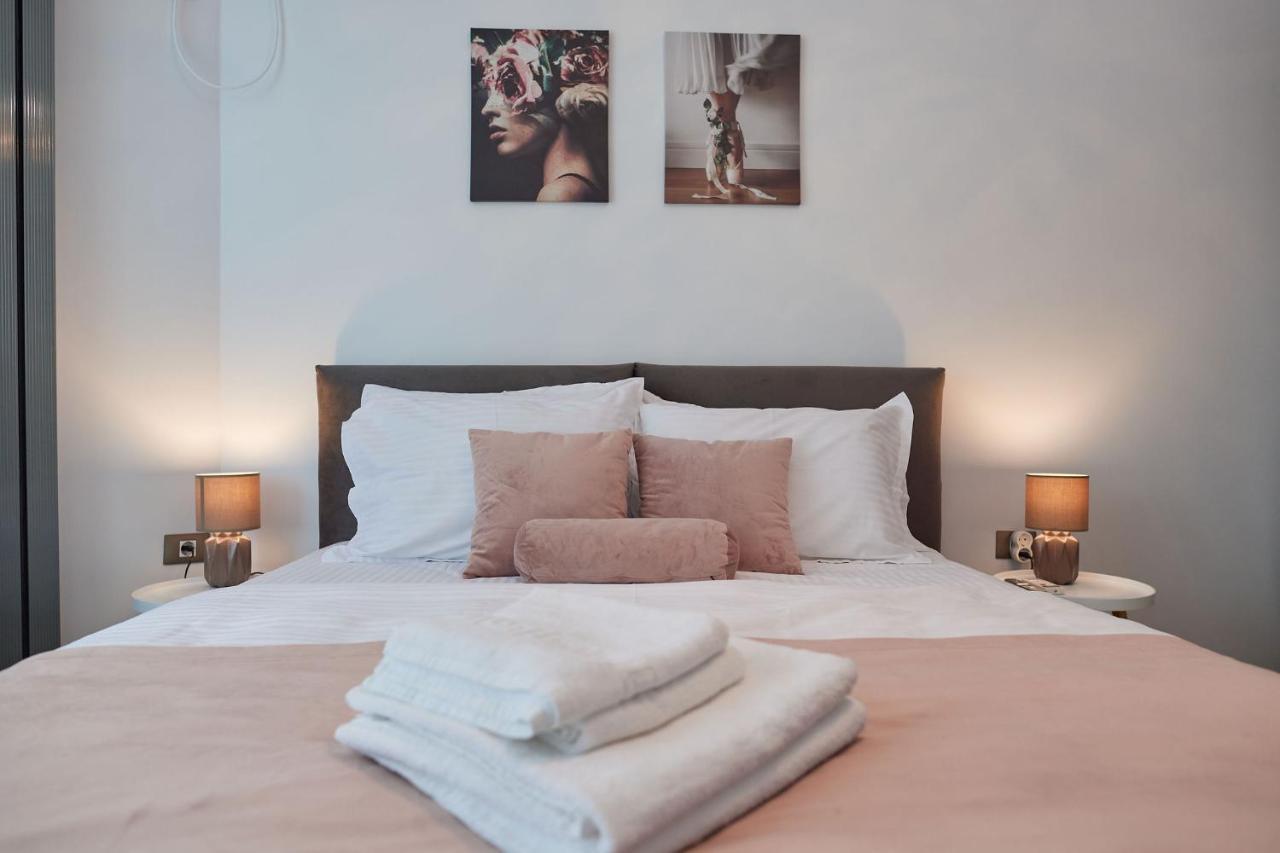 Sea la Vie 2BR Apt Spa n Pool ALEZZI Beach resort Năvodari Zewnętrze zdjęcie