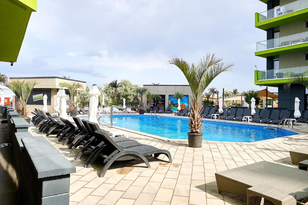 Sea la Vie 2BR Apt Spa n Pool ALEZZI Beach resort Năvodari Zewnętrze zdjęcie